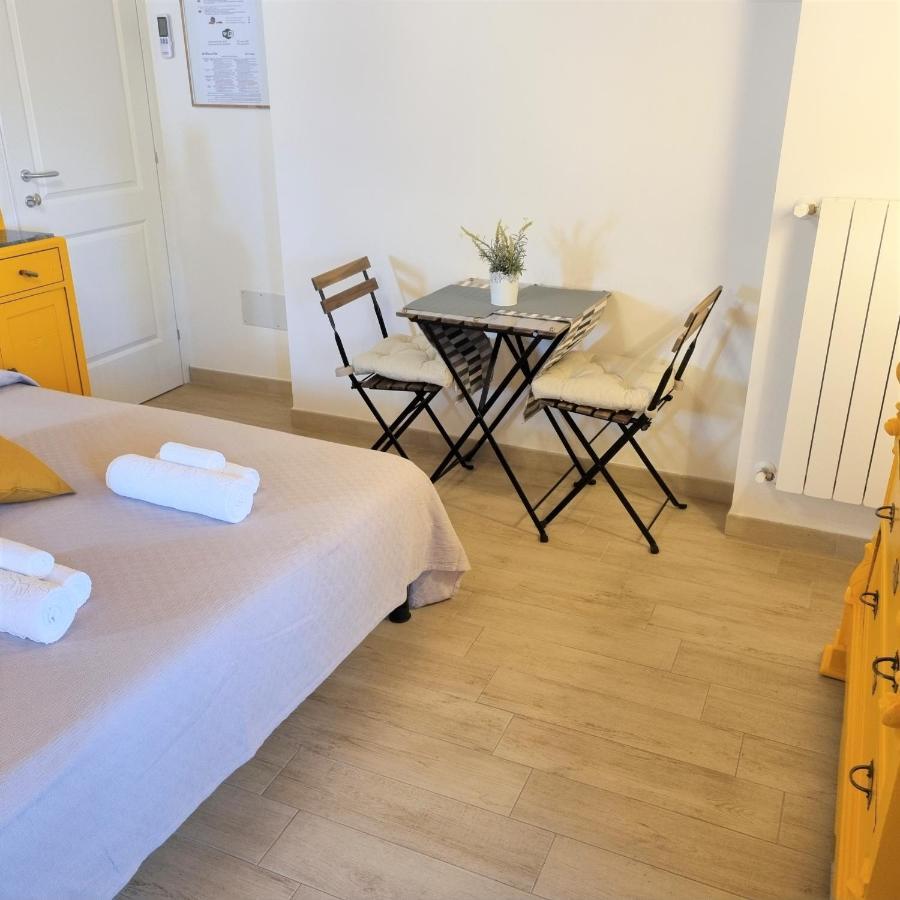 Bed and Breakfast La Finestra Sul Colle Parrana San Martino Exterior foto